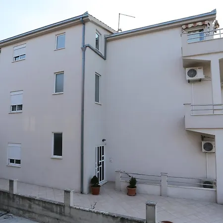 公寓 Studio 10348a